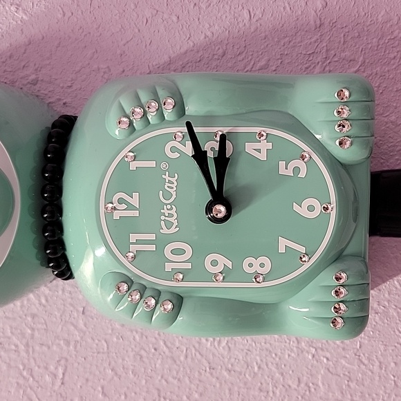 CUSTOM Jeweled Ocean Waves Lady Kit-Cat Klock clock - Picture 3 of 5